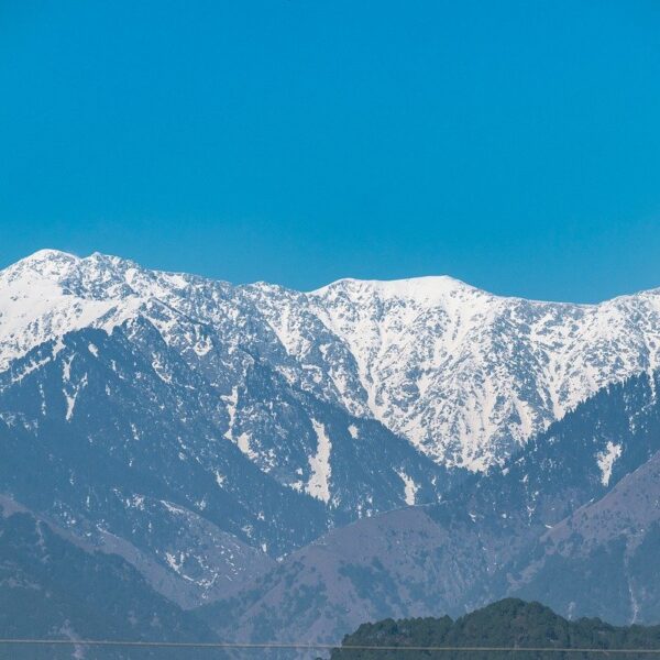 Dharamshala McLeodganj tour plans from Delhi