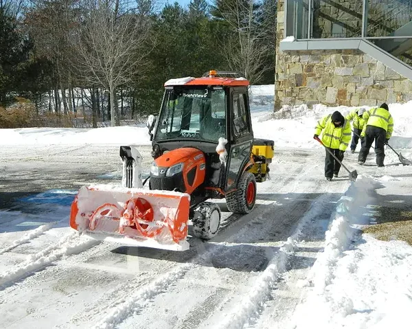 best snow removal services Chicago
