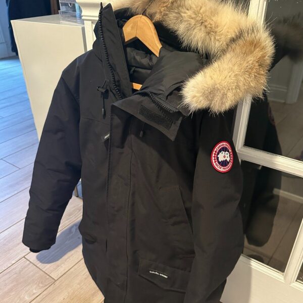 The official website is a great paragooseofficial