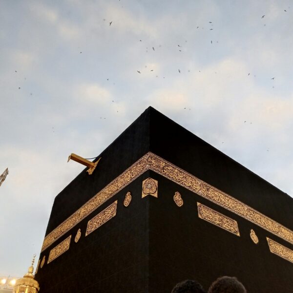How to Choose the Right Umrah Travel Agency for Your Trip